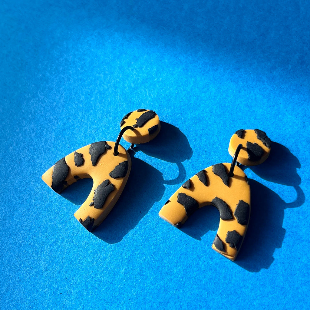 LEOPARD PRINT SMALL LUCKY DANGLE